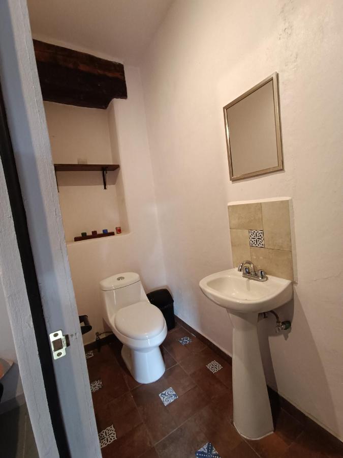 Casa Petirrojo - Habitaciones En Pátzcuaro Eksteriør bilde